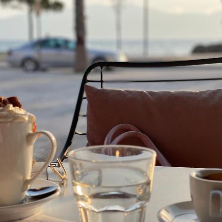 Hotel Queen Isabella Premium Vlorë Esterno foto