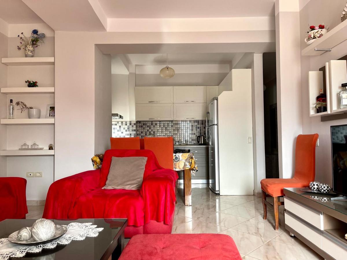 Hotel Queen Isabella Premium Vlorë Esterno foto